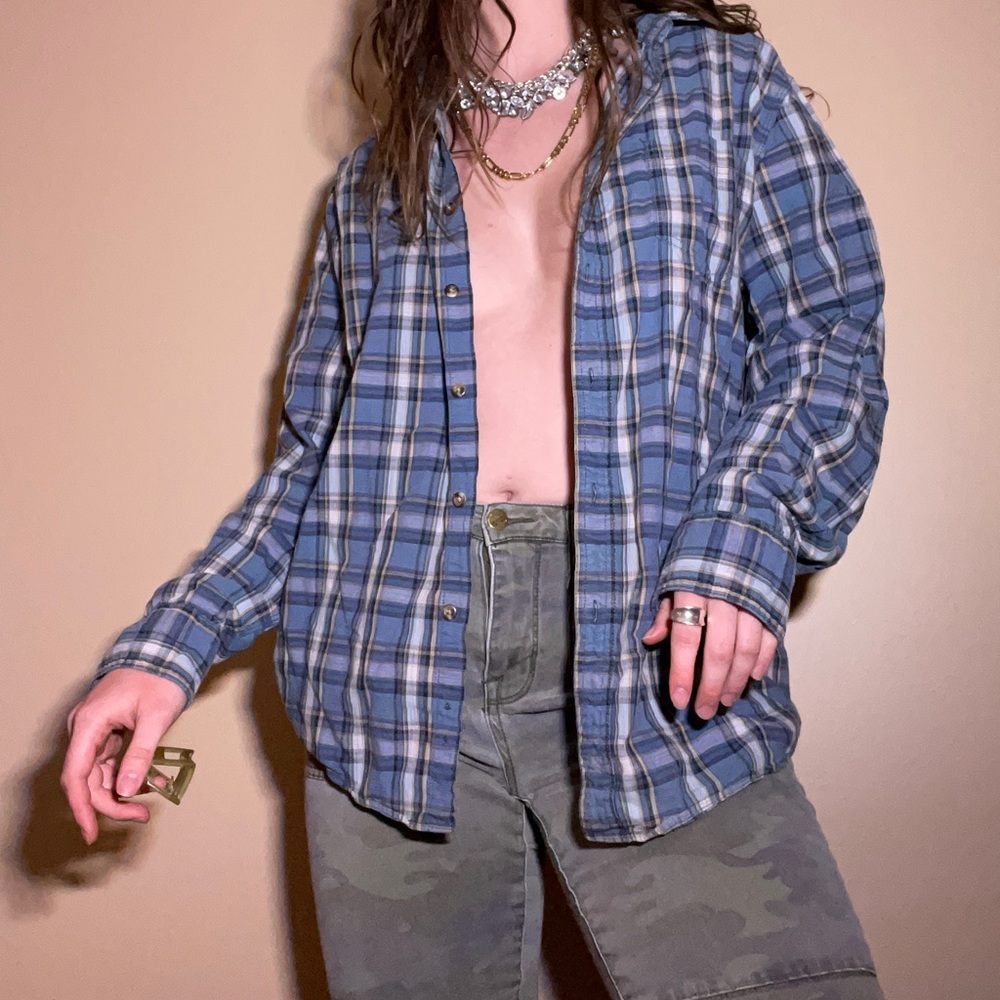 Mens button down - Picture 2 of 3
